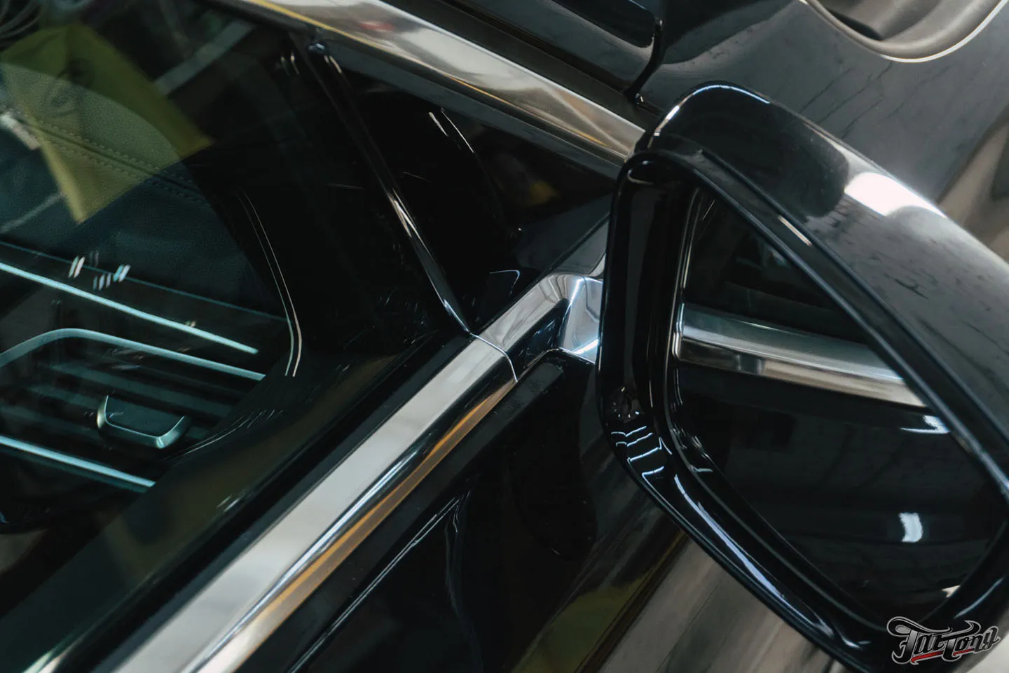 Очистка и защита хрома от реагентов на BMW 7